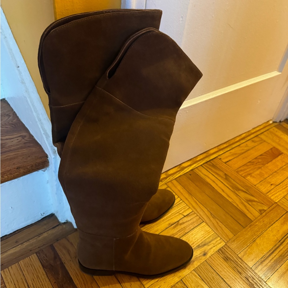 J Crew suedes high knee flat shoes size 7 brown color
